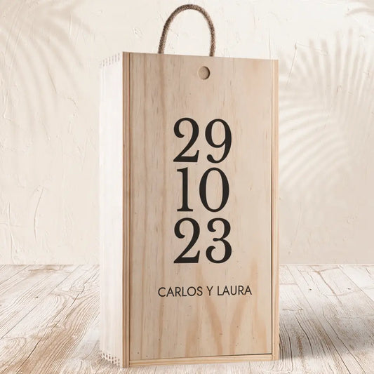 Caja de madera personalizada, fecha y nombres